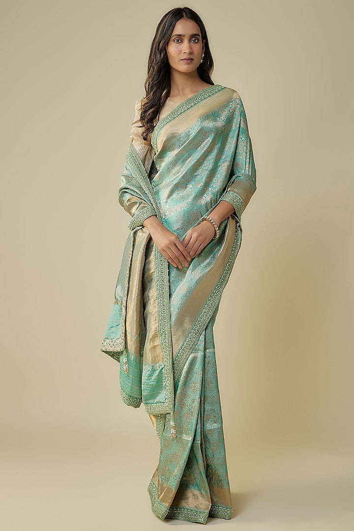 Opulent Saree with Elaborate Zari and Stone Detailing for Special Occasions for Women