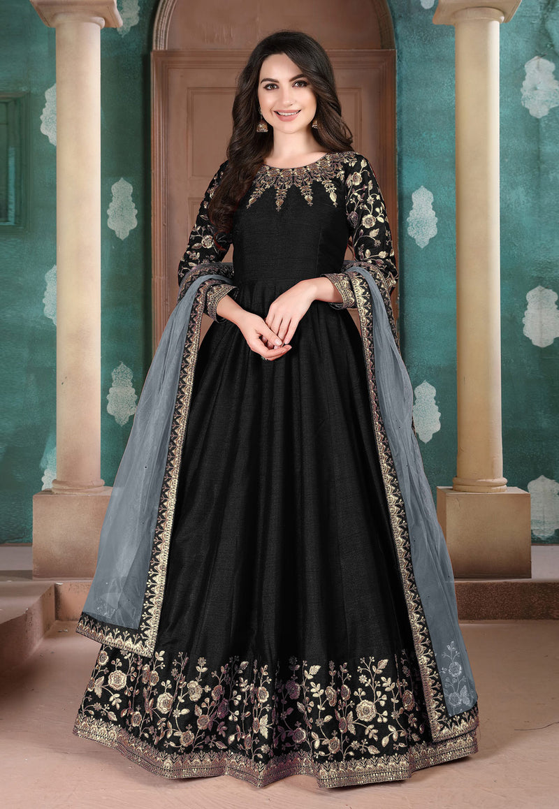 Luxurious Bridal Ethnic Gown with Intricate Embroidery and Timeless Craftsmanship For Women