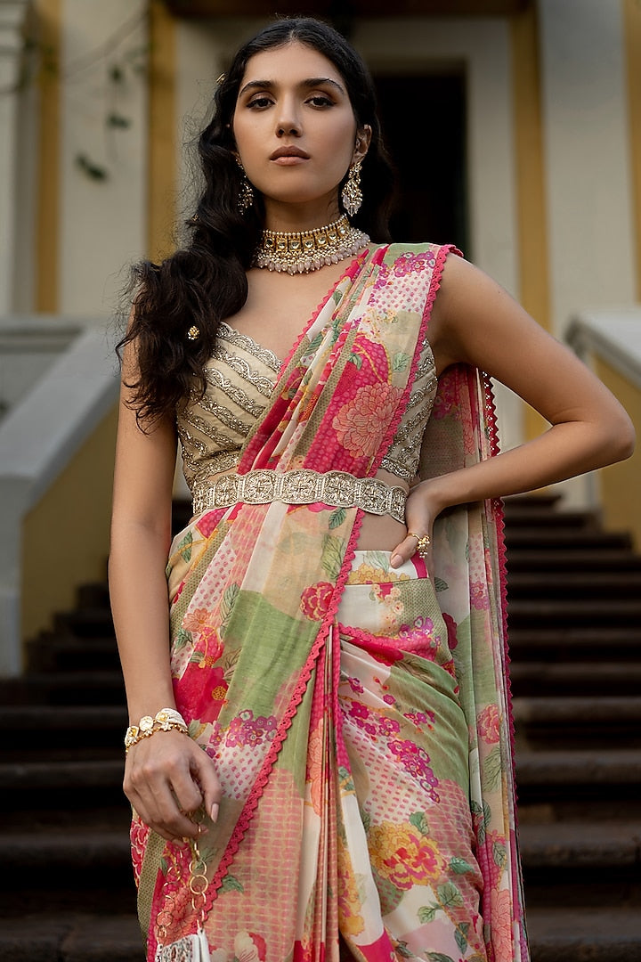 Classic Heavy Silk Saree with Rich Brocade Work and Elaborate Detailing for Women