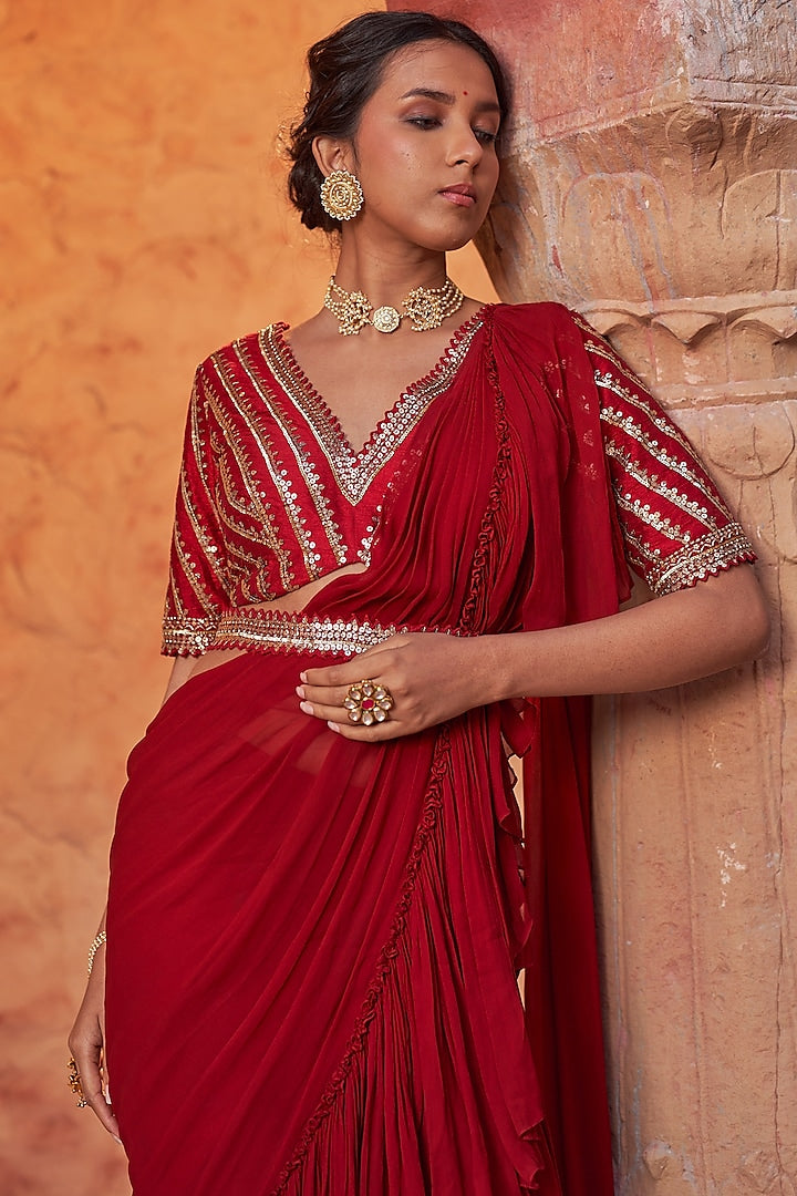 Elegant Designer Saree with Rich Gold Work and Heavy Stone Detailing for Women