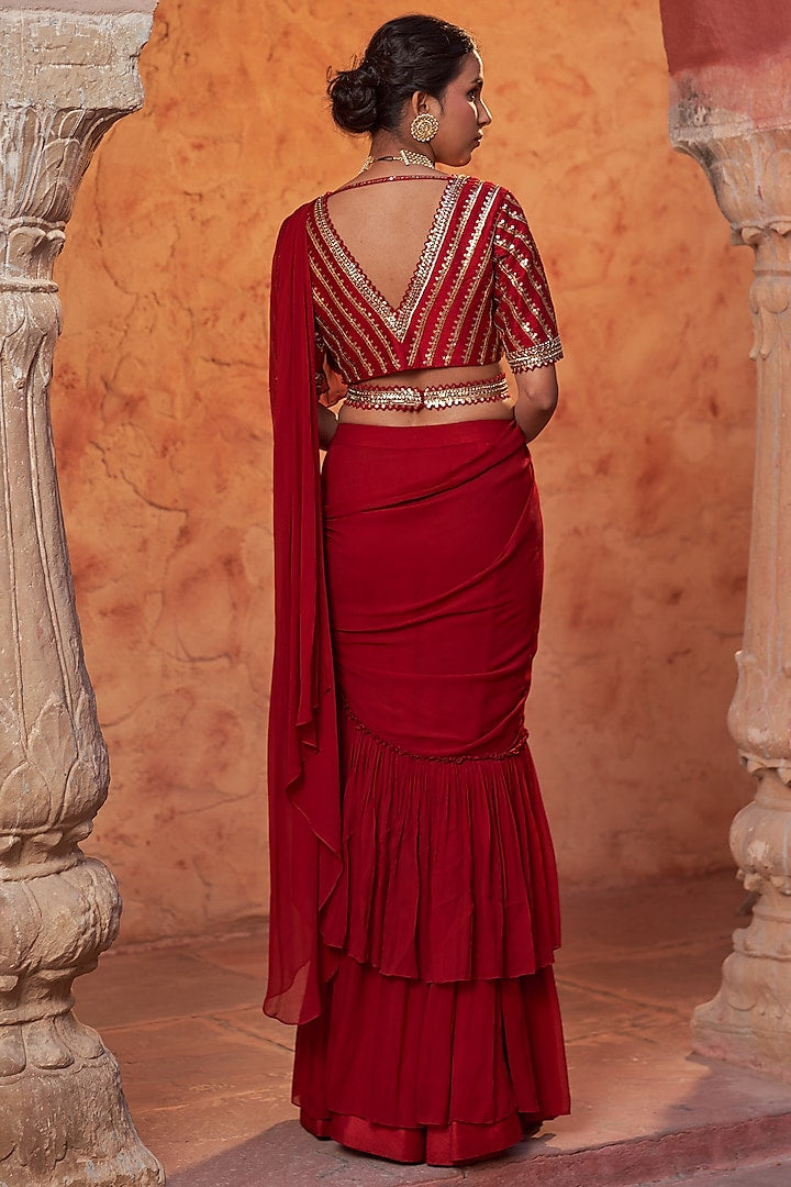 Elegant Designer Saree with Rich Gold Work and Heavy Stone Detailing for Women