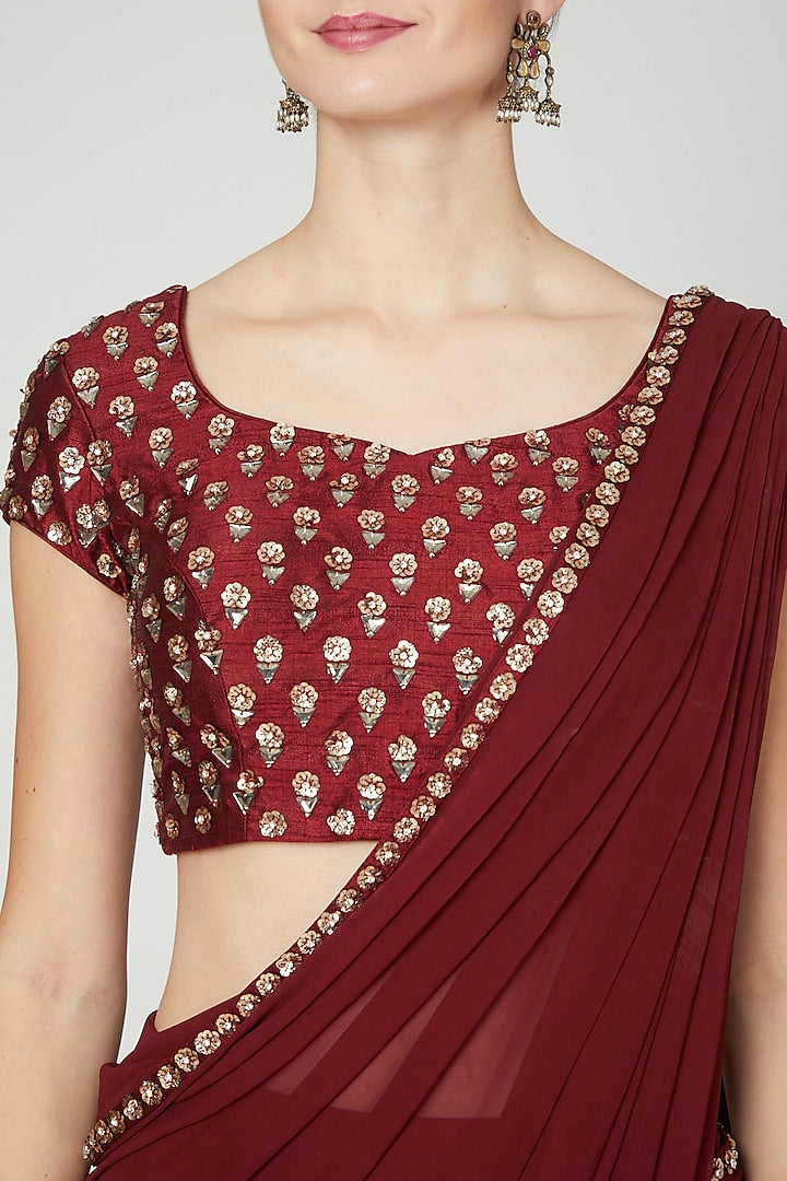 Stunning Party Wear Saree with Rich Traditional Embroidery and Heavy Design Elements for Women