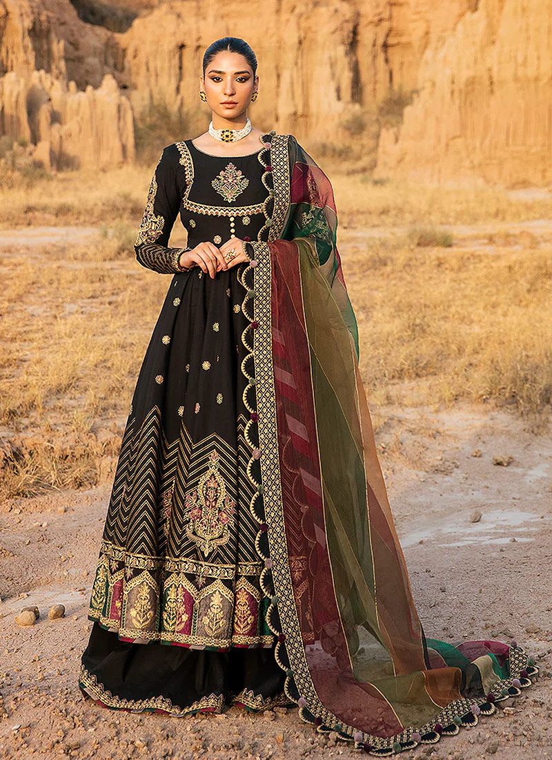 Luxurious Ethnic Wedding Gown with Rich Handcrafted Heavy Work and Fine Craft For Women