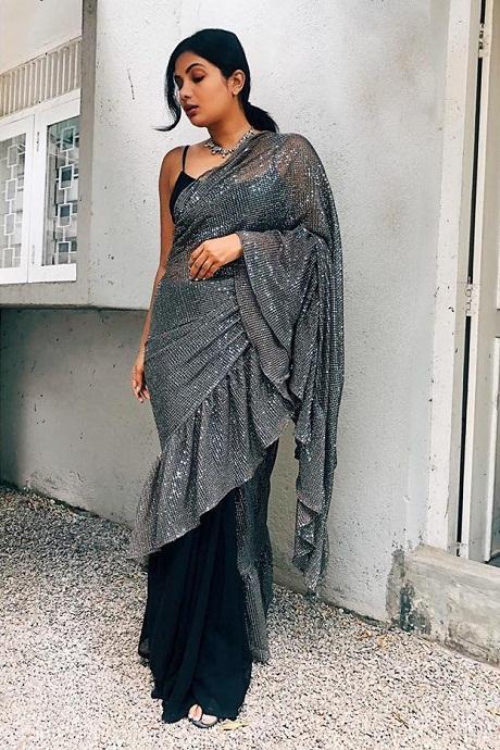 Grey Color Two Tone Effective Lycra Ruffle Saree SY 5196